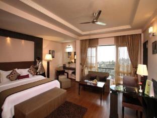 Country Inn & Suites